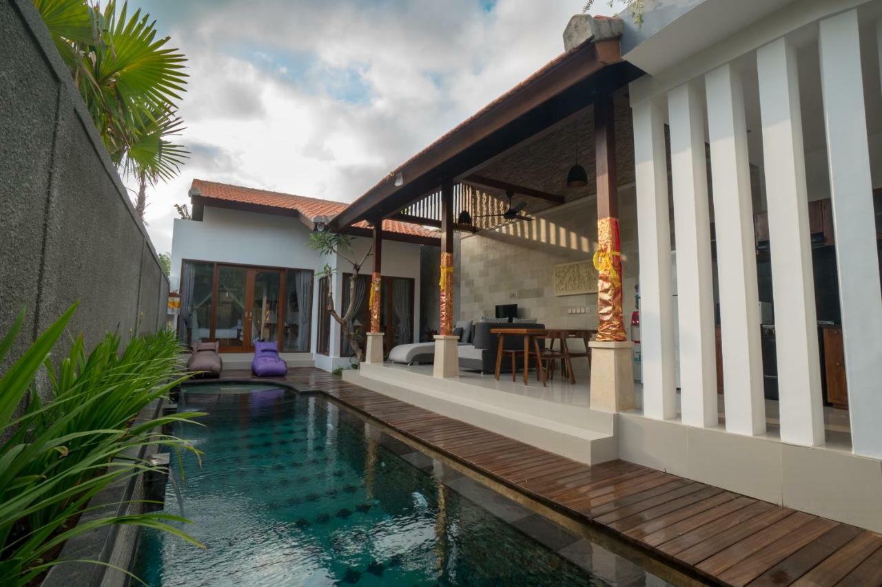 Royani Villa Sukawati  Exterior photo